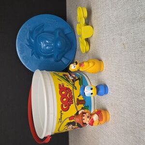 Vintage Arco Disney Mickey Mouse Farmer, Pluto, Donald Figures, Goof Troop Pail